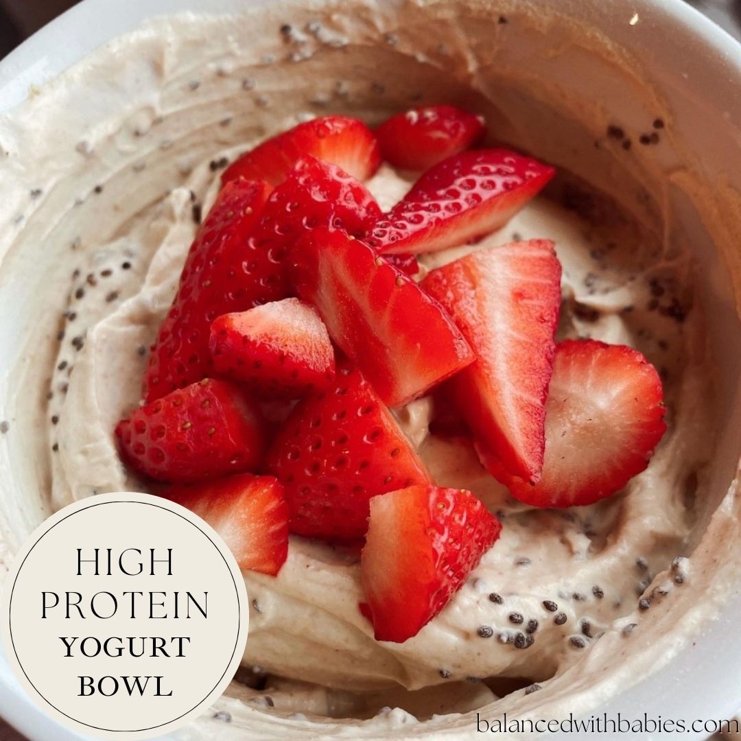 5-ingredient-high-protein-yogurt-bowl-balanced-with-babies